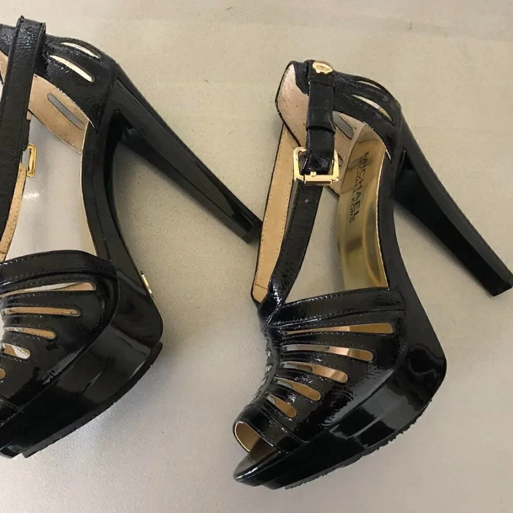 ‎Michael Kors Black Patent Leather Platform Sandals